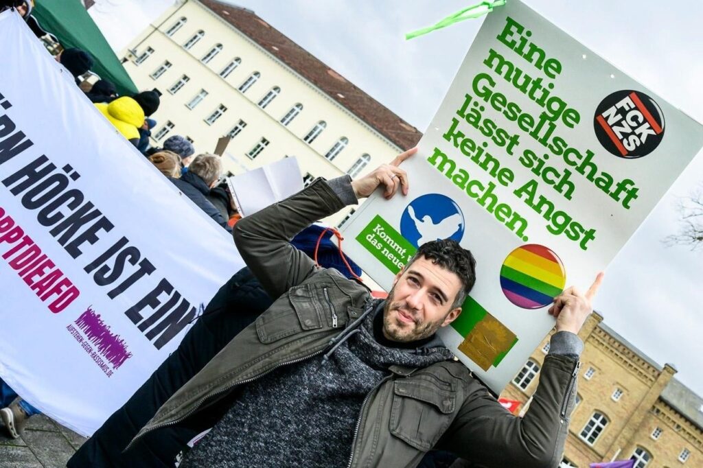 Bei einer Demo für die Demokratie und gegen Rechtsextremismus im Frühjahr 2024 in Prenzlau.